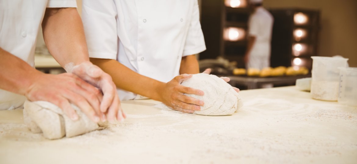 How to Manage Your Bakery Staff